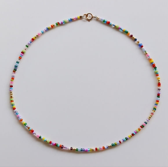 Gold Filled Multi-coloured Beaded Necklace - Picture 2 of 8